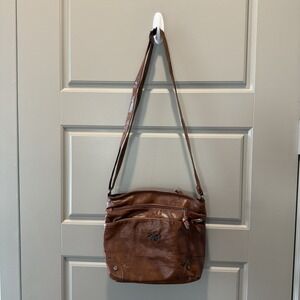 The Sak Brown Leather Crossbody Bag Purse Adjustable Strap Multi Zip